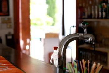 Pissouriana Hotel Apartments エクステリア 写真